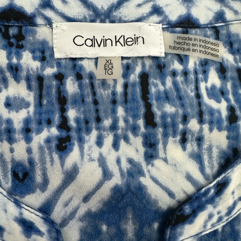 Calvin Klein Blue Graphic 3/4 Sleeve Blouse - Picture 8 of 8